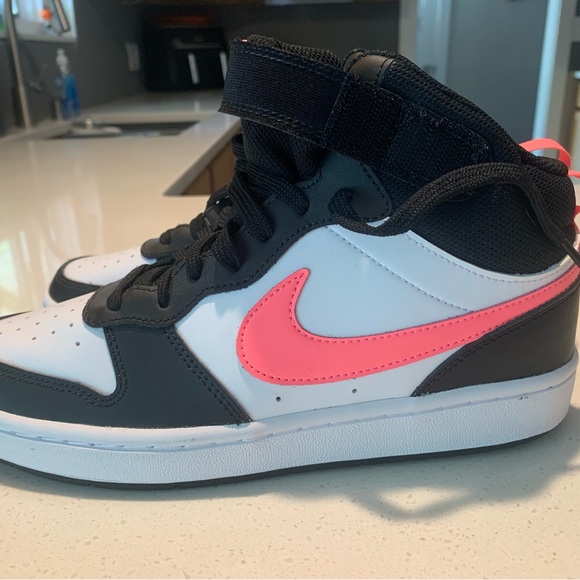 Nike Court Borough Mid 2 Big Kids' Shoes - Picture 6 of 6